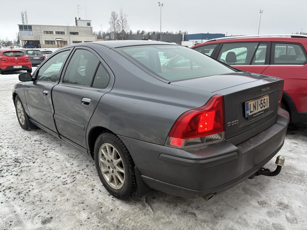 Volvo S60 3