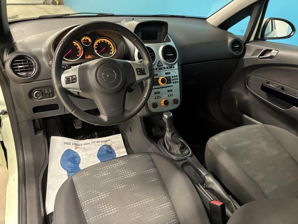 Opel Corsa 13