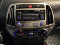 Hyundai i20 15