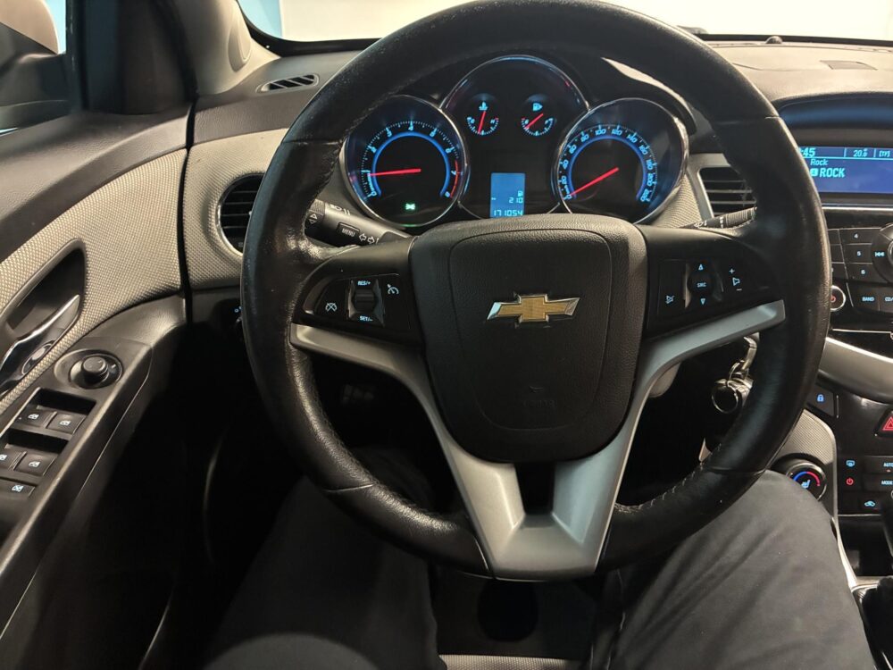 Chevrolet Cruze 11