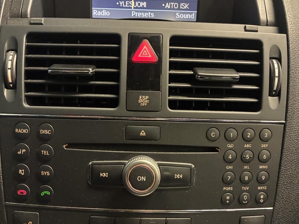 Mercedes-Benz C 63 AMG 20