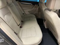 Volkswagen Passat 10