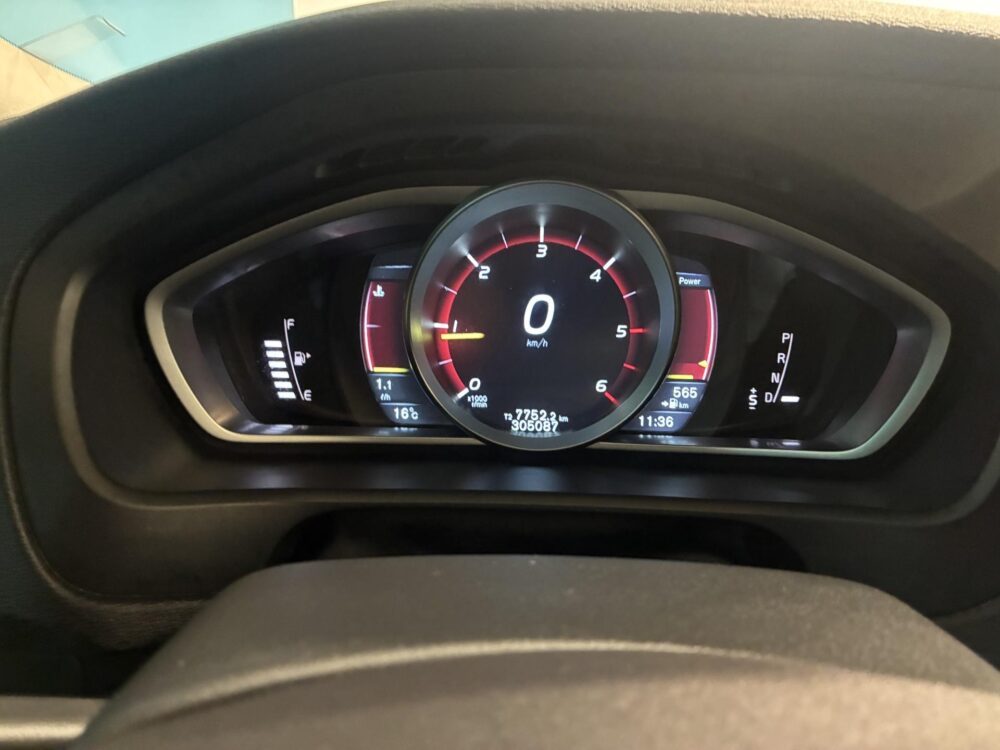 Volvo V40 Cross Country 14