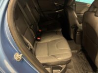 Volvo V40 Cross Country 10