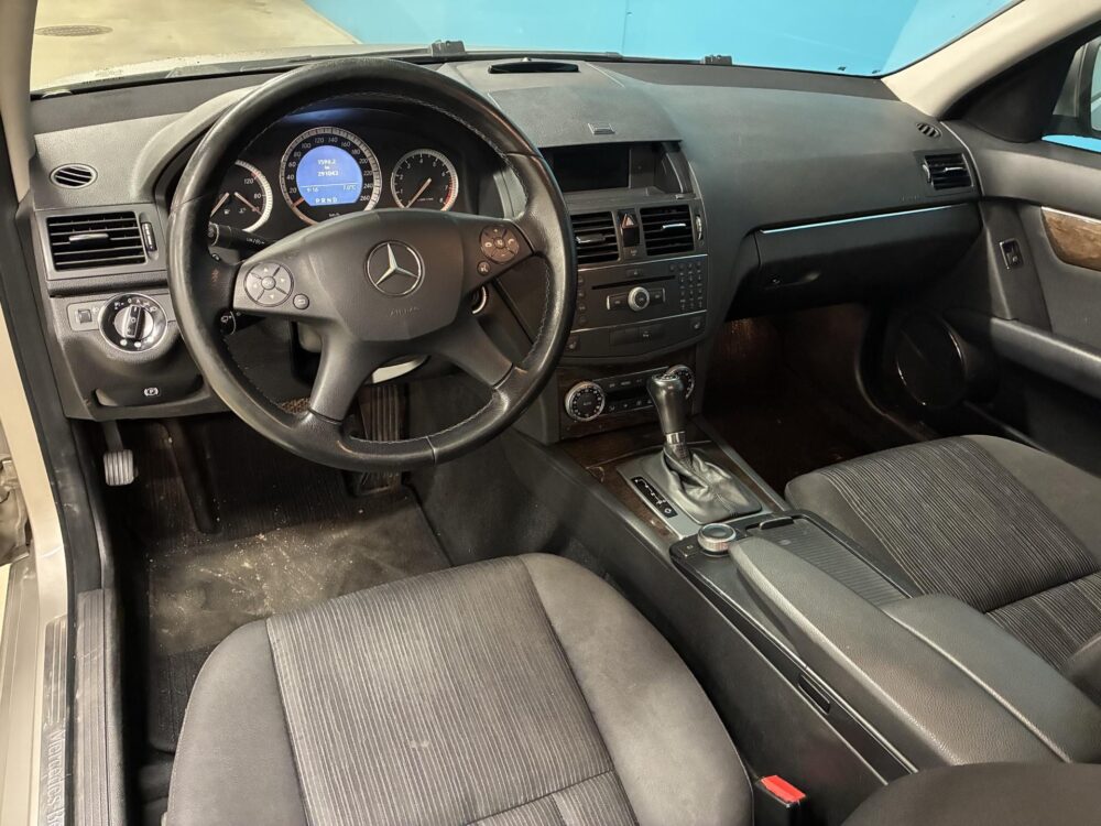Mercedes-Benz C 5