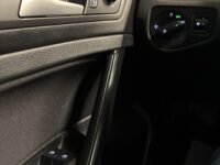 Volkswagen Golf 17