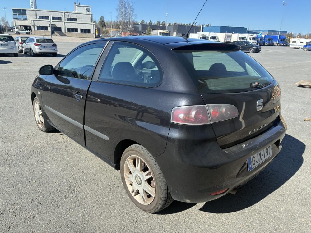 Seat Ibiza 2