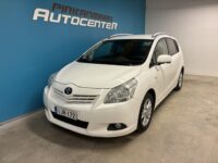 Toyota Verso 1