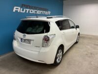 Toyota Verso 4