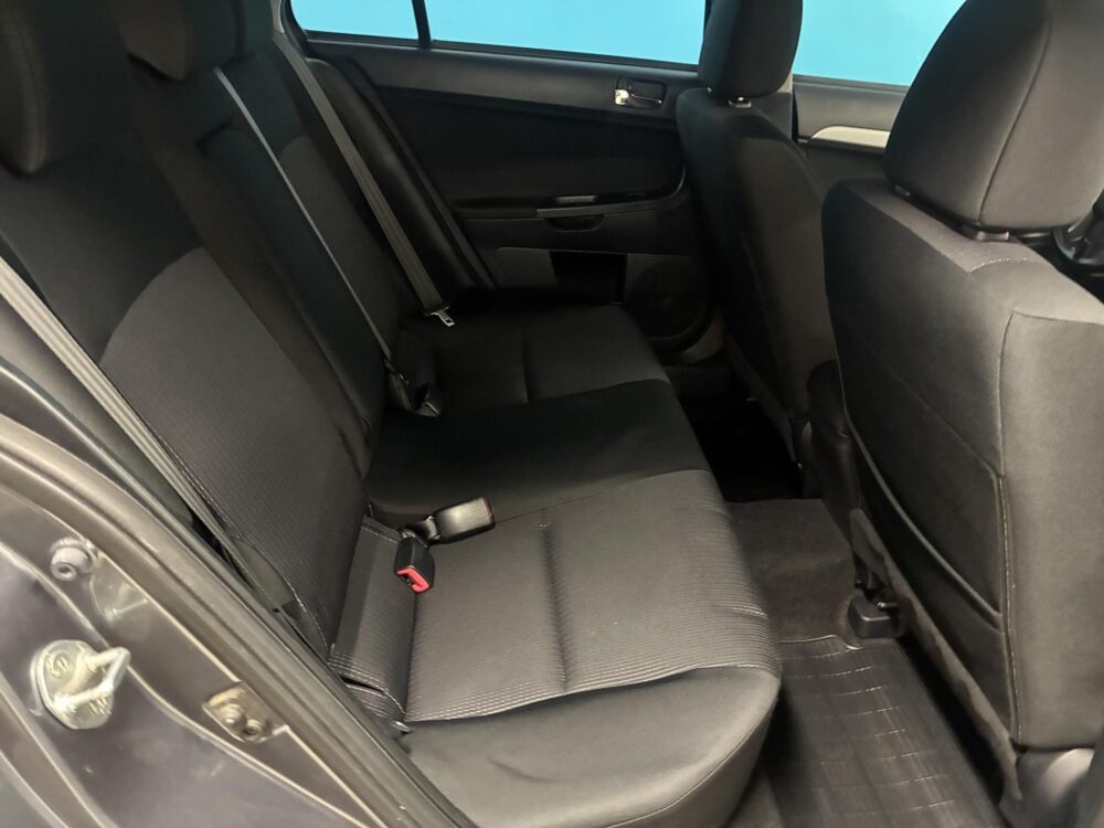 Mitsubishi Lancer 10