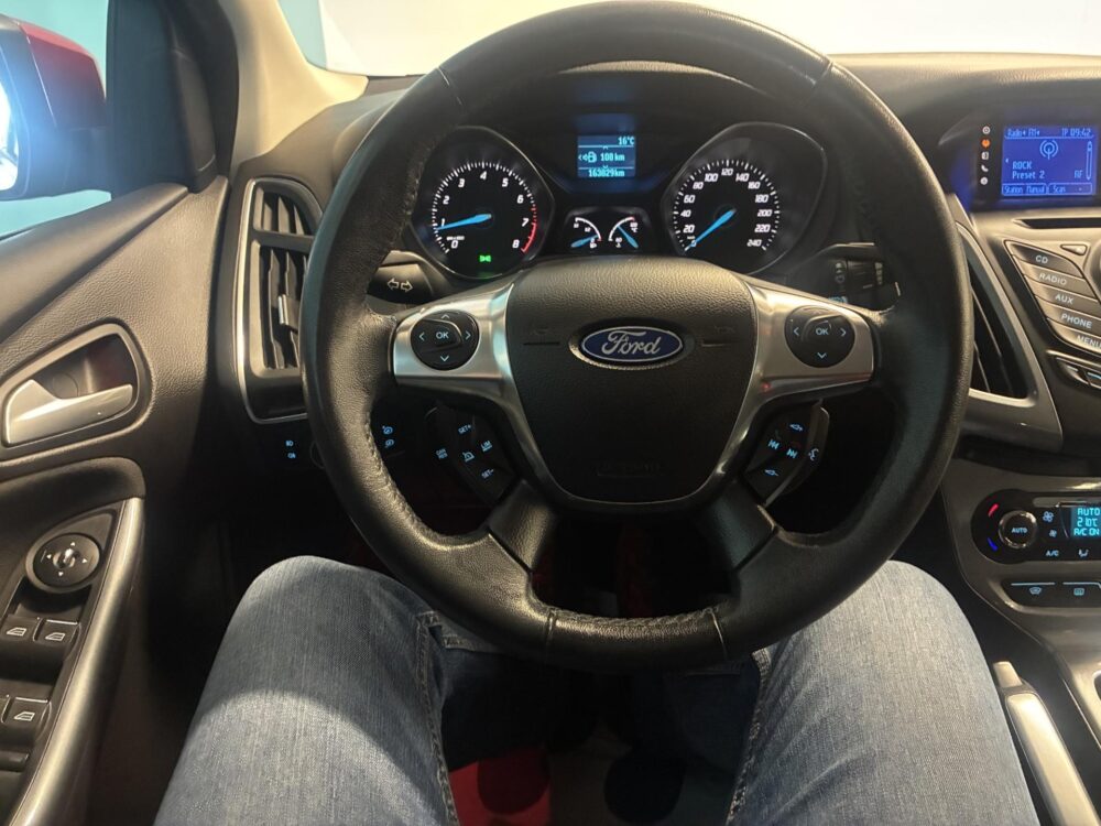 Ford Focus 11