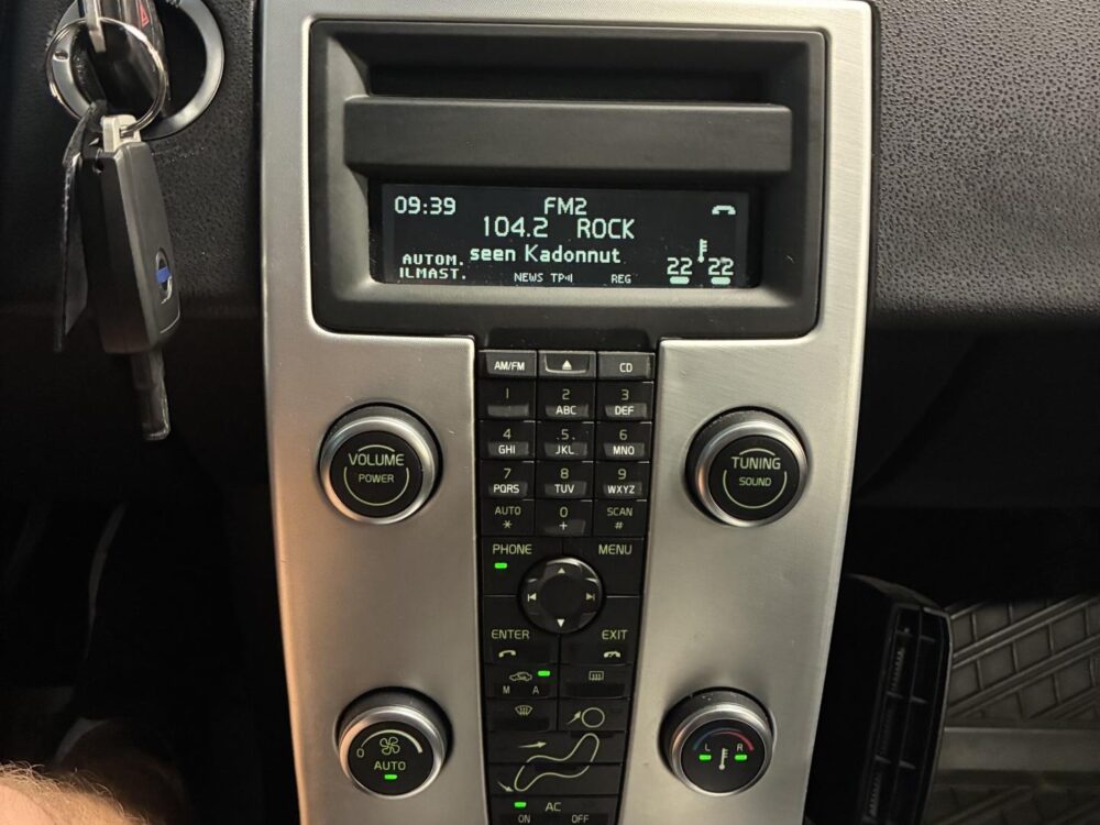 Volvo V50 15
