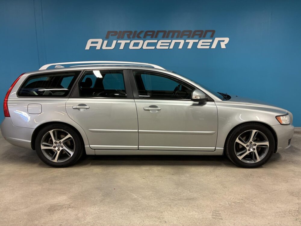 Volvo V50 5