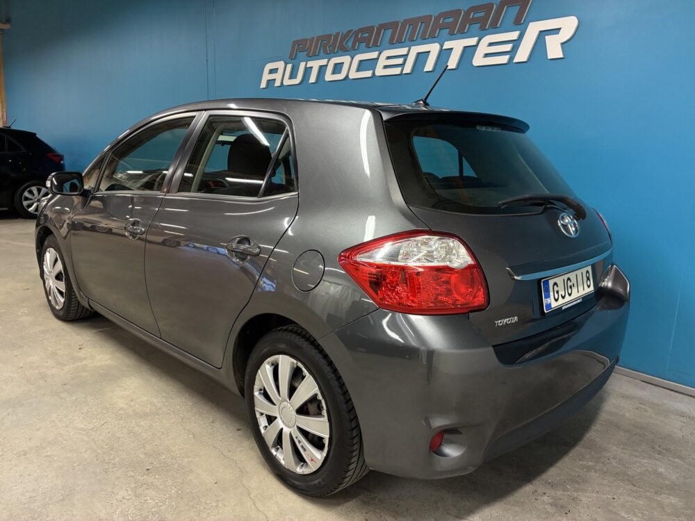 Toyota Auris 3