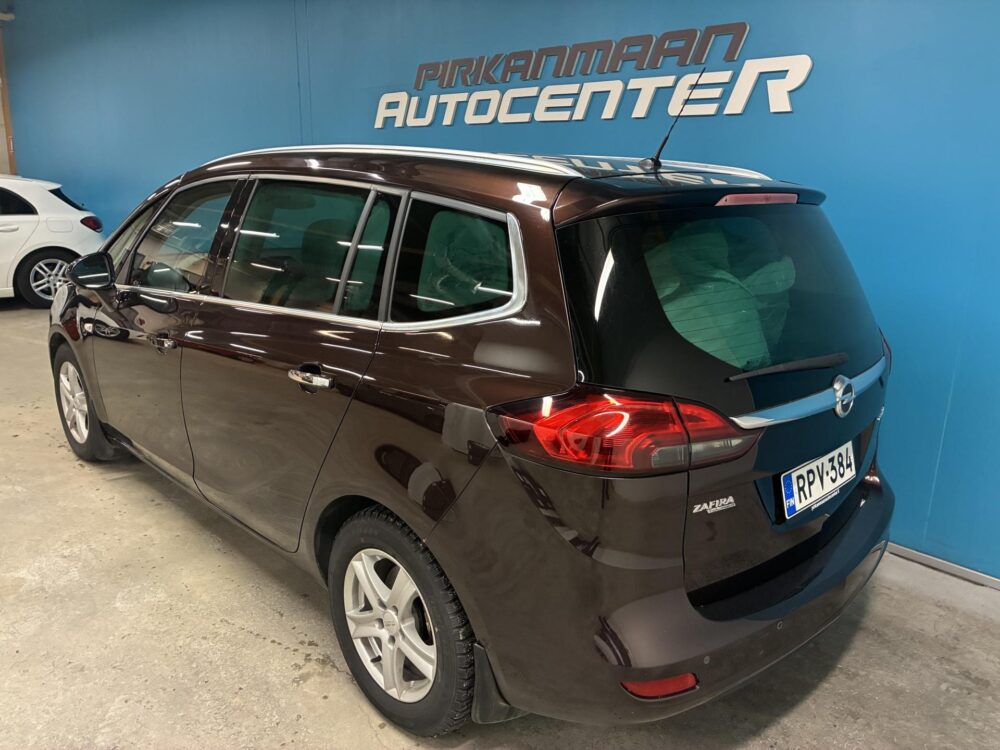 Opel Zafira Tourer 3