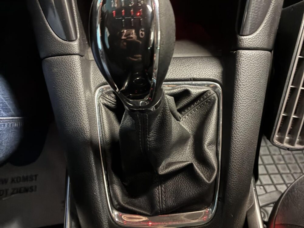 Opel Zafira Tourer 19