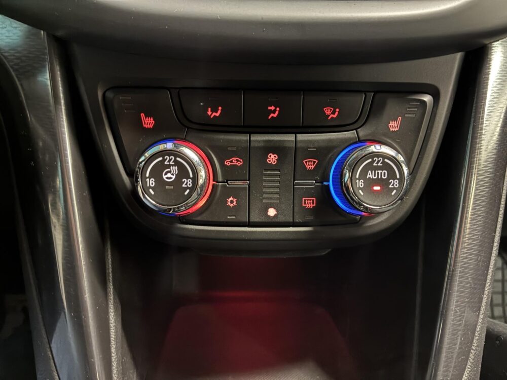 Opel Zafira Tourer 18