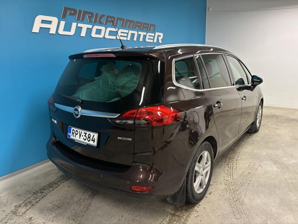 Opel Zafira Tourer 4
