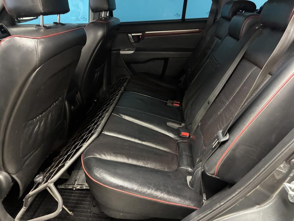 Hyundai Santa Fe 8