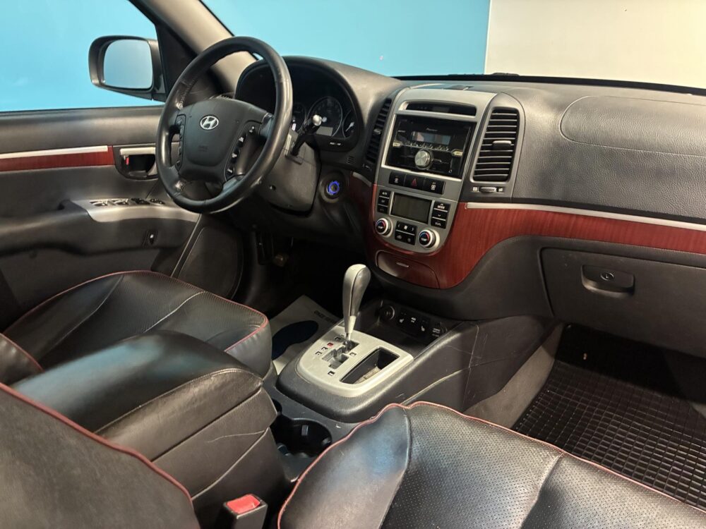 Hyundai Santa Fe 12