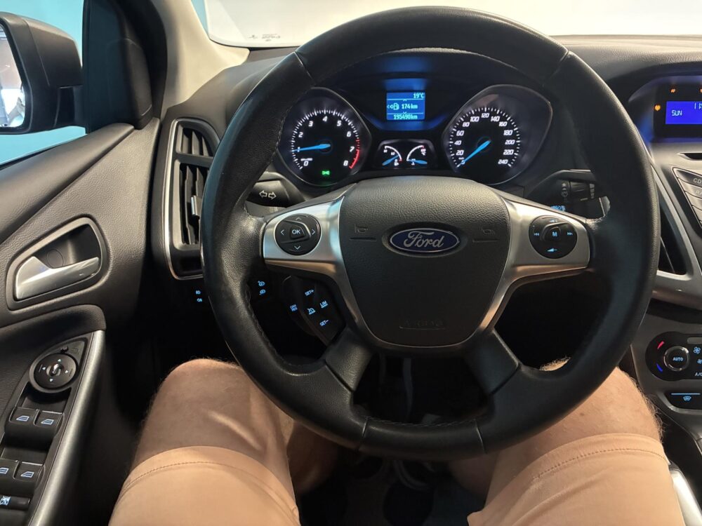 Ford Focus 11