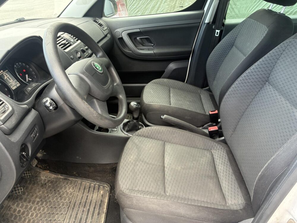 Skoda Roomster 4