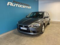 Mitsubishi Lancer 1