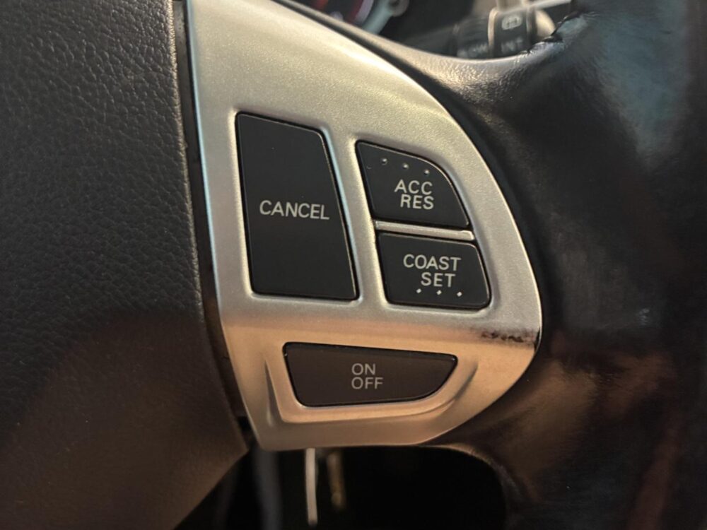 Mitsubishi Lancer 18