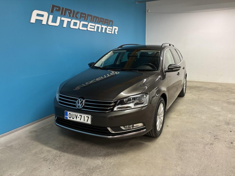 Volkswagen Passat 1