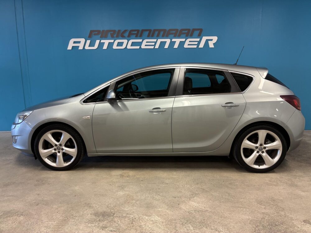 Opel Astra 2