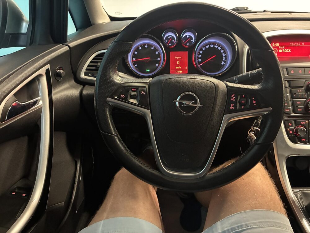 Opel Astra 11
