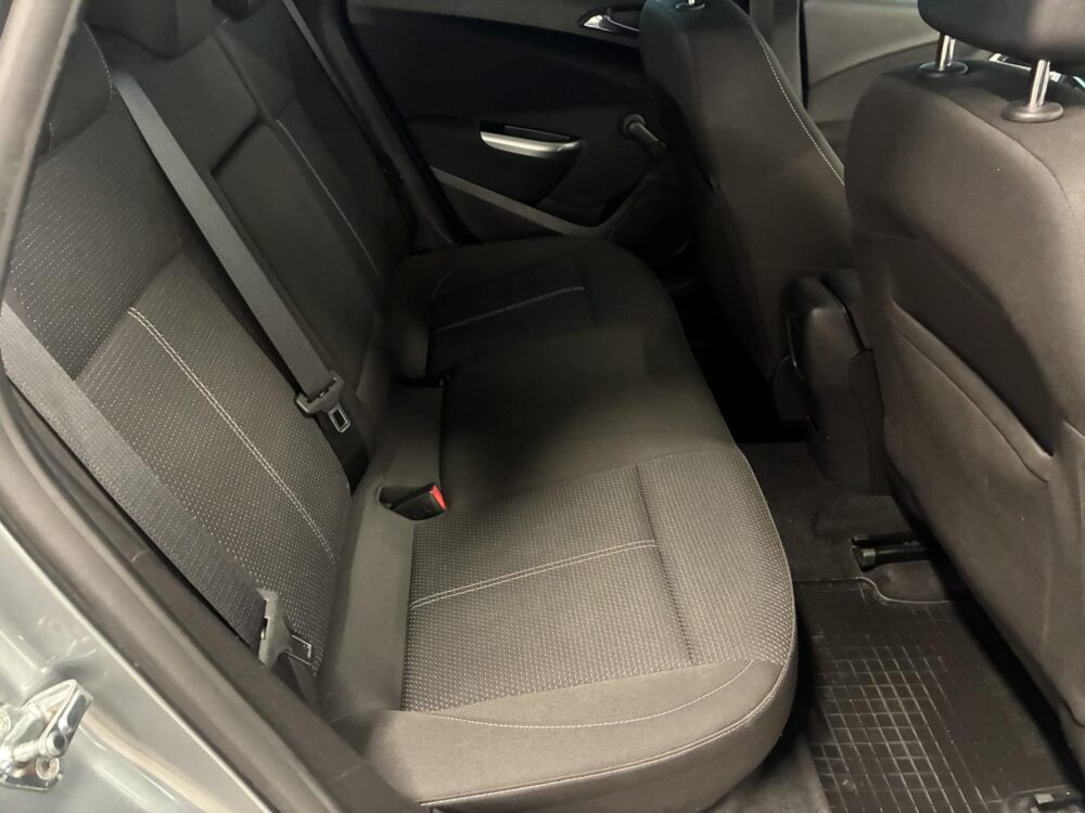 Opel Astra 10