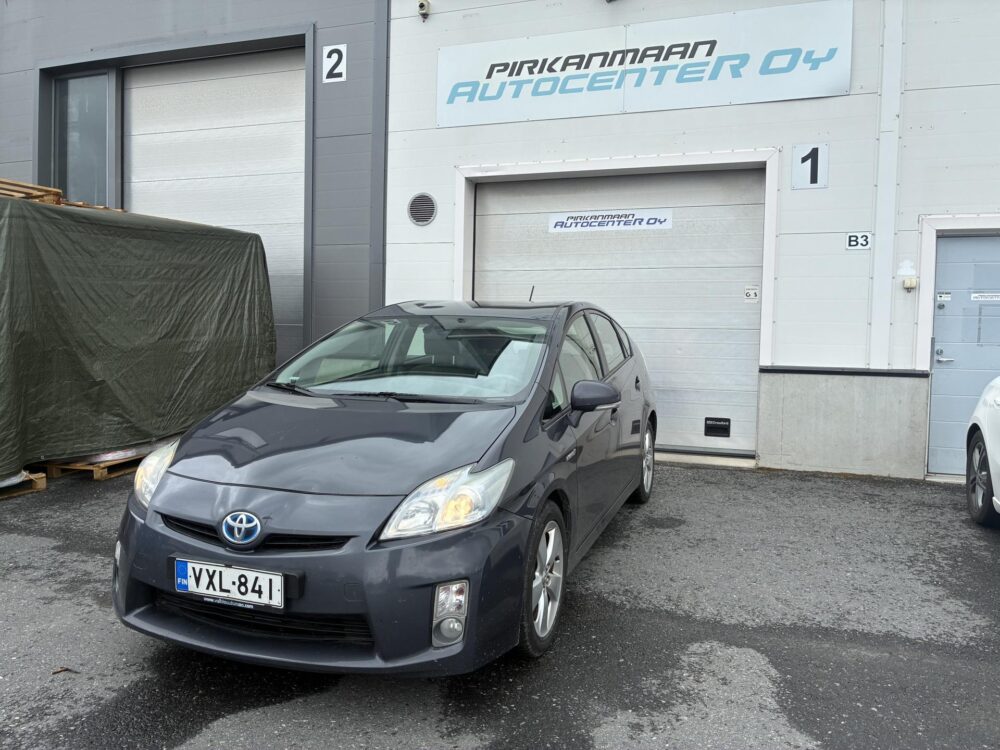 Toyota Prius 1