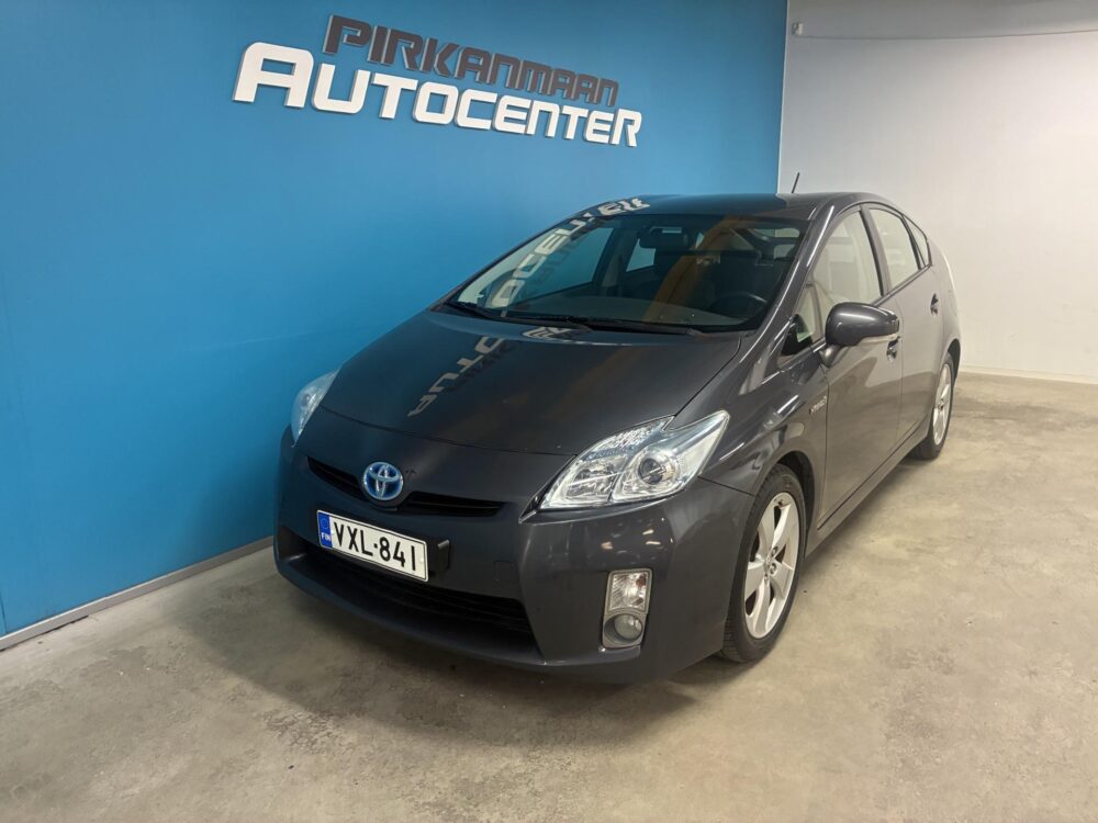 Toyota Prius 1