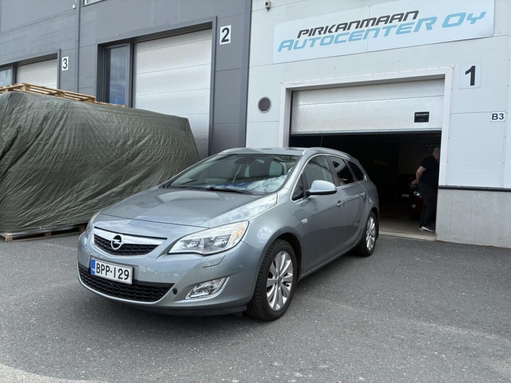 Opel Astra 1