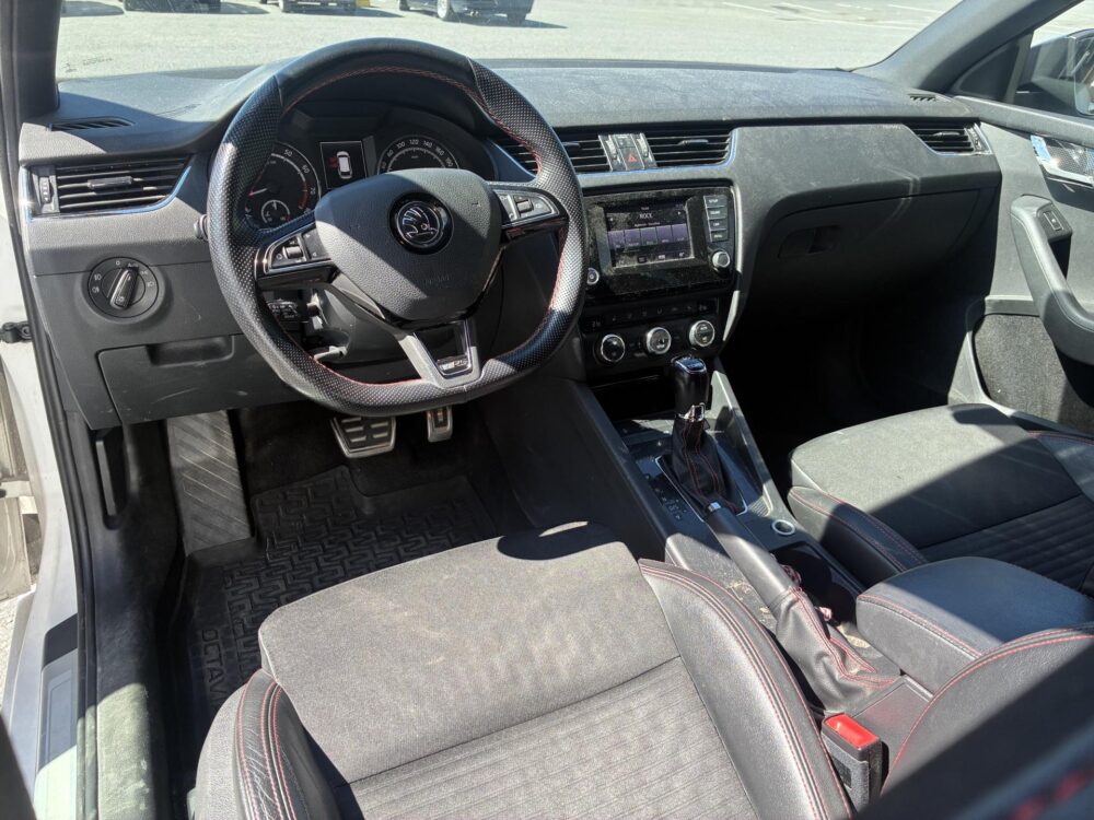 Skoda Octavia 6