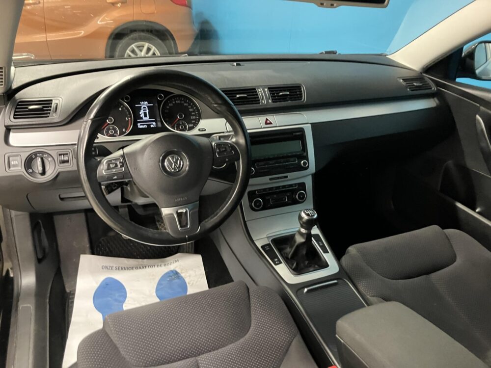 Volkswagen Passat 11