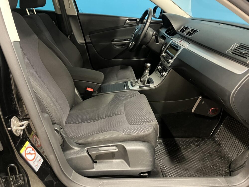Volkswagen Passat 9