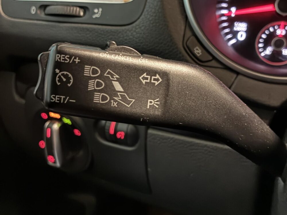 Volkswagen Golf 17