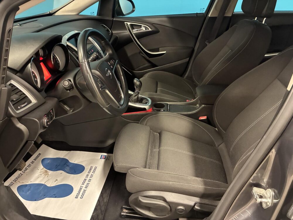 Opel Astra 7