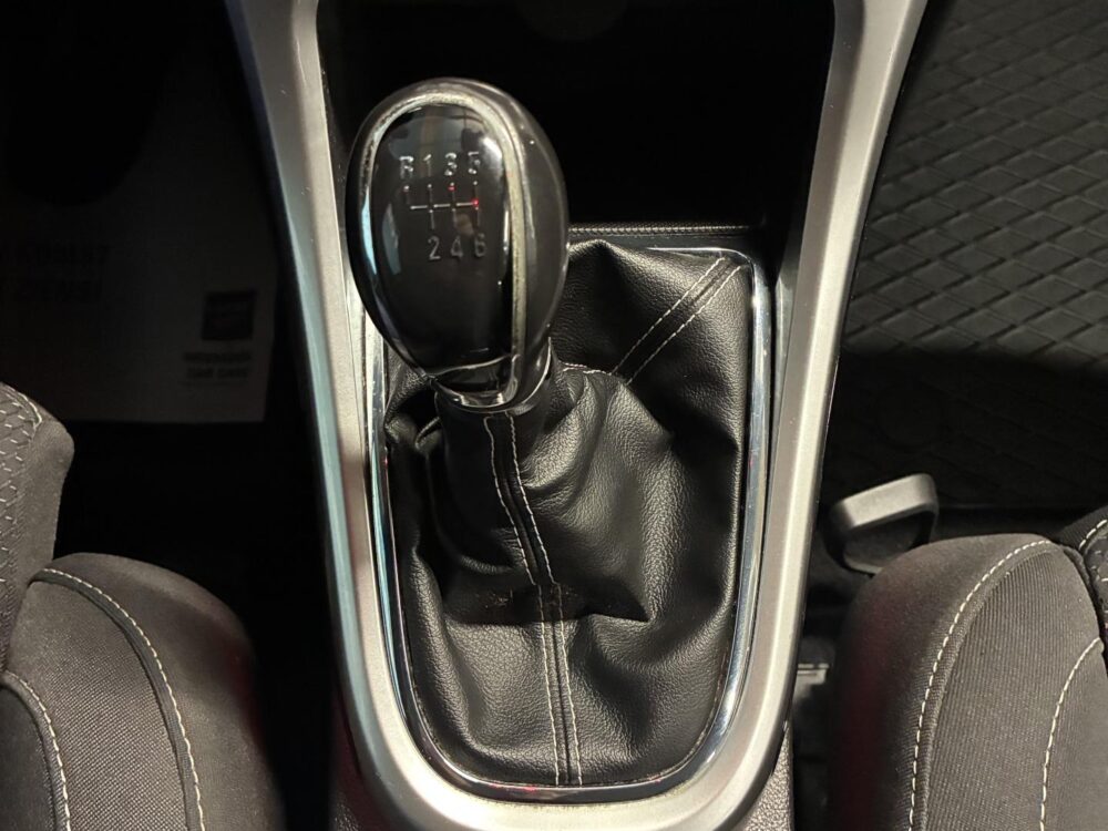 Opel Astra 16