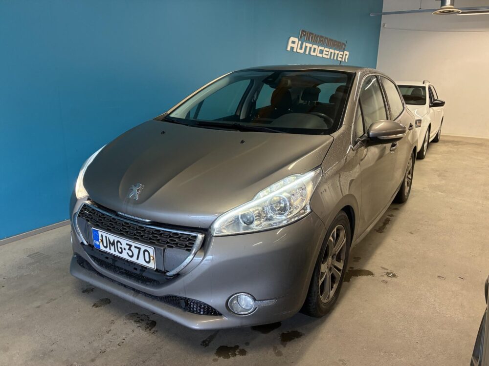 Peugeot 208 1