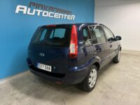 Ford Fusion 4