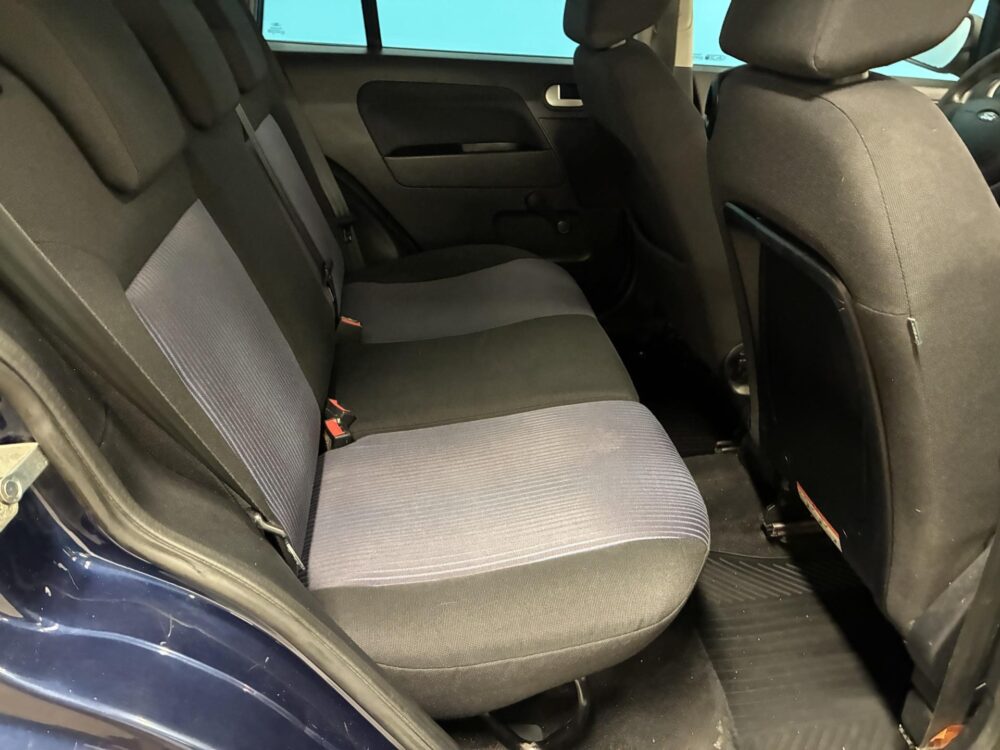Ford Fusion 10