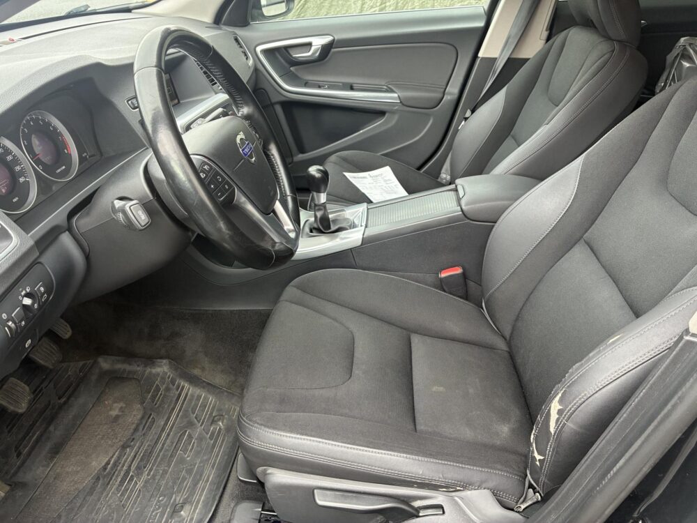 Volvo V60 3