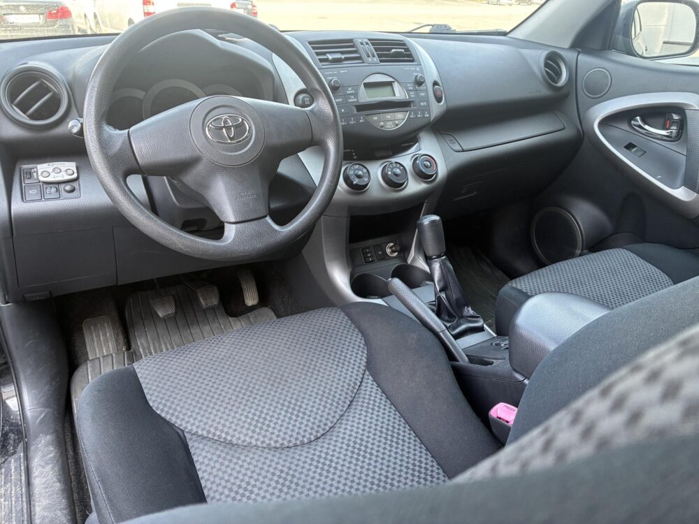 Toyota RAV4 4