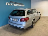 Mercedes-Benz E 4