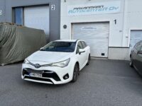 Toyota Avensis 1