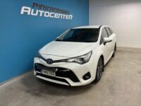 Toyota Avensis 1