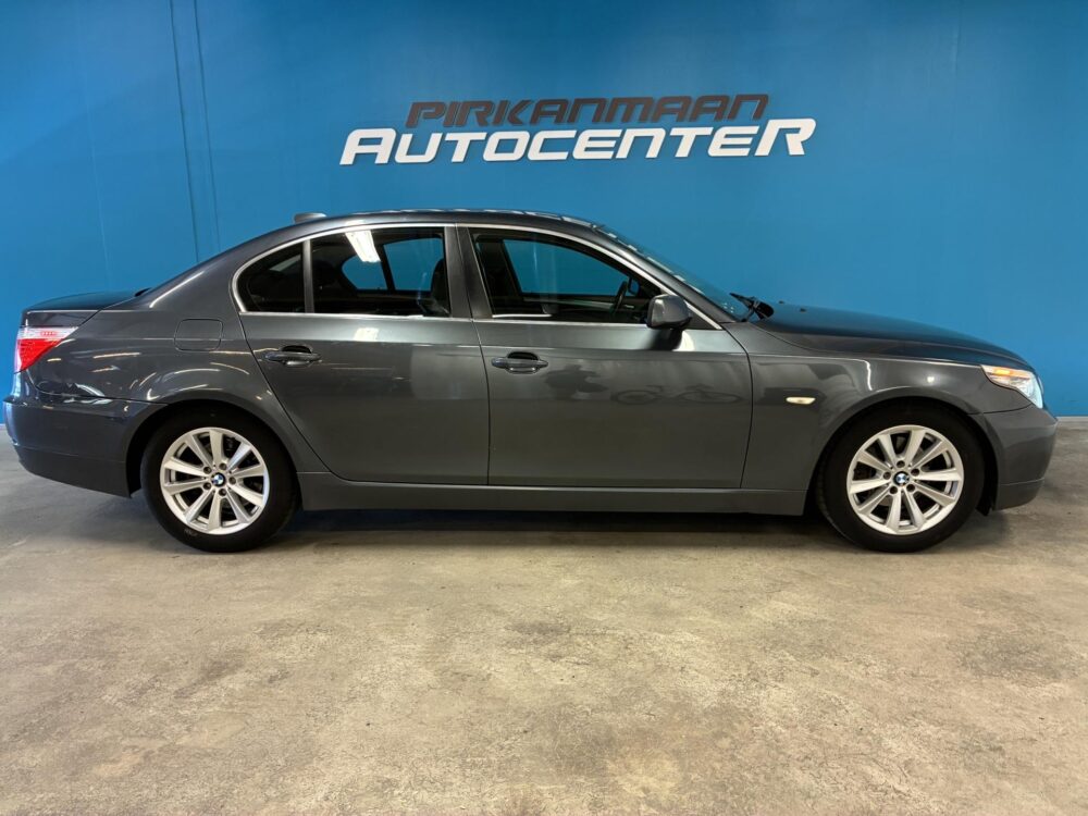 BMW 523 5